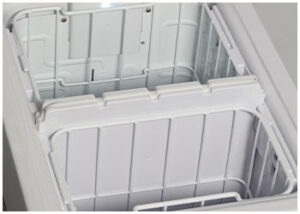 Großes Gefrierfach und kleines Kühlfach