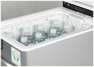 Platz für z.B. 12×1,5 Liter Flaschen stehend