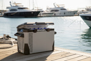 ENGEL MR040F-E Marine-Action